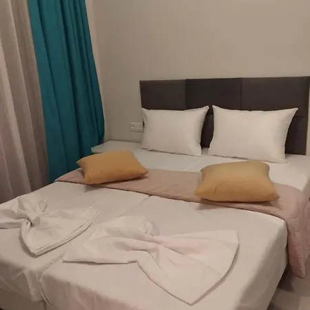 3 Bedroom Penthouse In Apartment Nikiti (Sithonia)